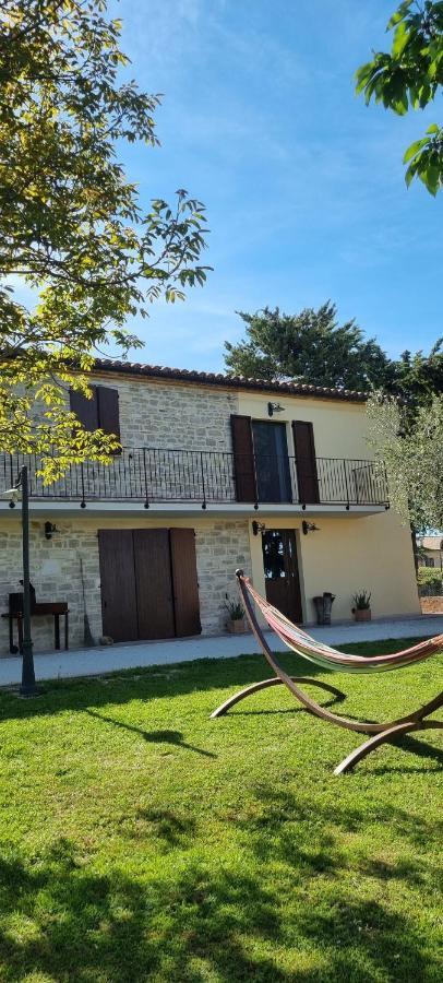 B&B Il Fienile Cingoli Εξωτερικό φωτογραφία